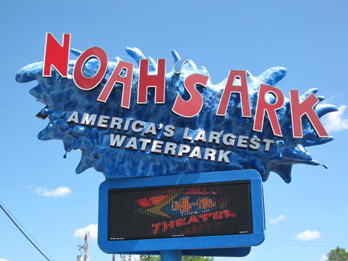 noahs ark waterpark